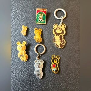 Vintage Misha Mascot Moscow Olympic Games Pin/Keychain Set